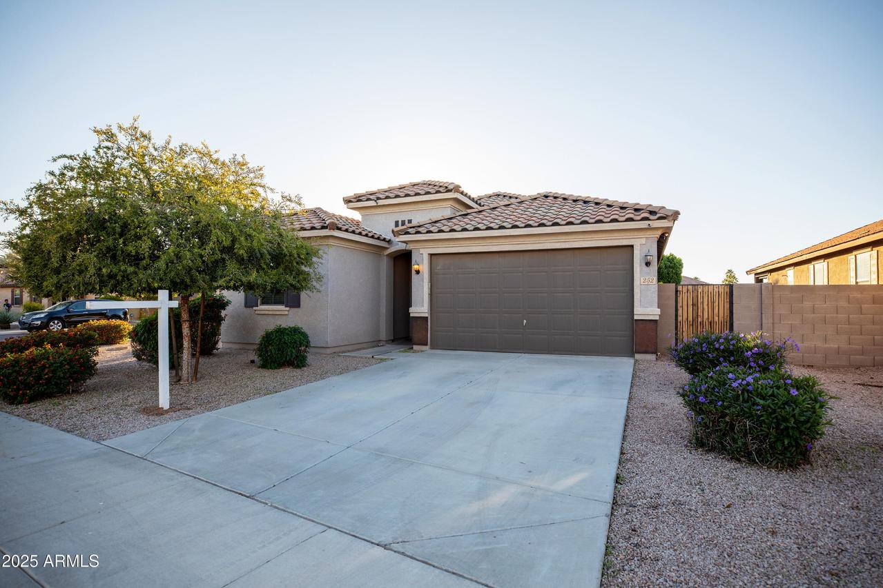 252 N Wilson Dr., Chandler, AZ 85225