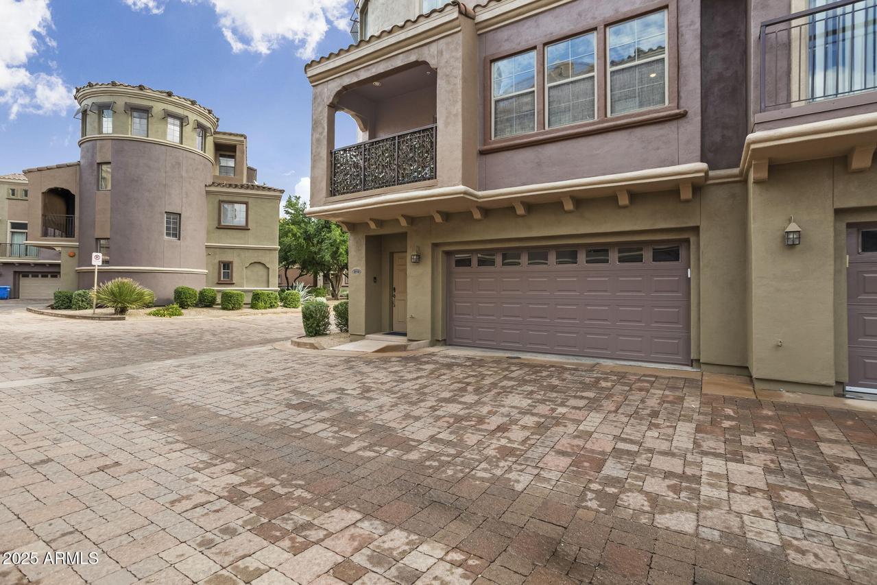 3935 E Rough Rider Rd. #1056, Phoenix, AZ 85050