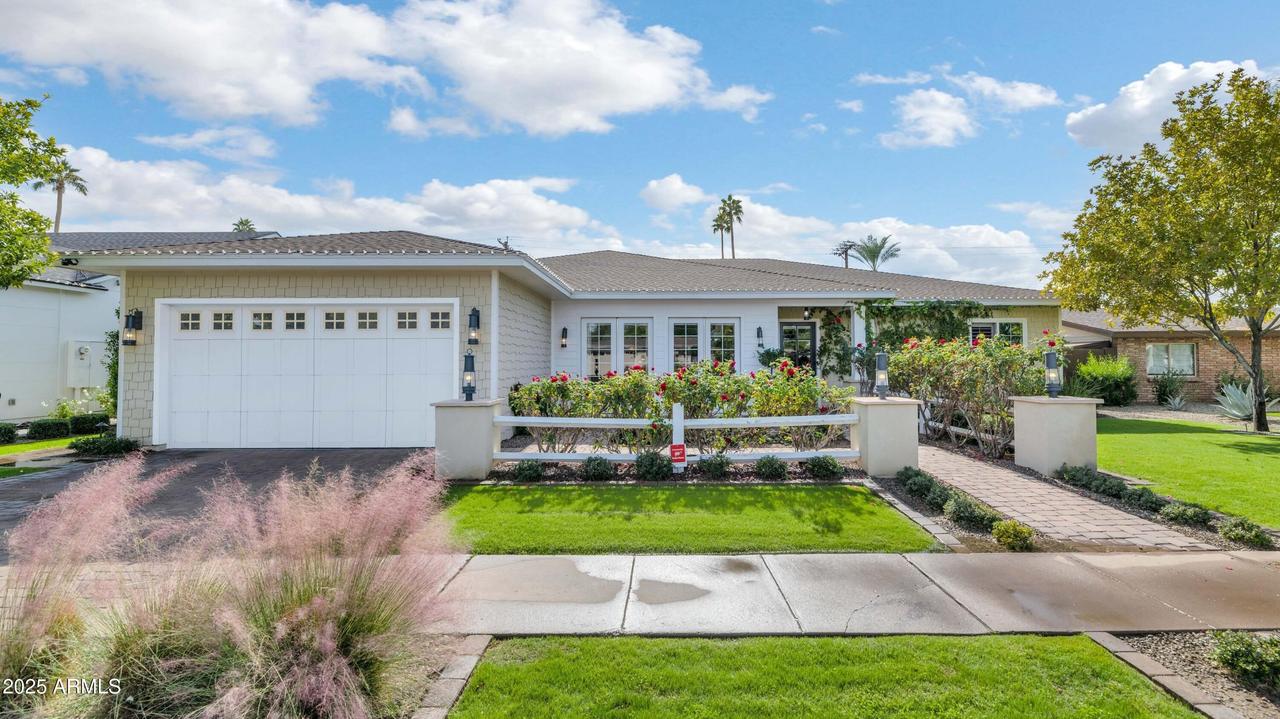 3319 E Medlock Dr., Phoenix, AZ 85018