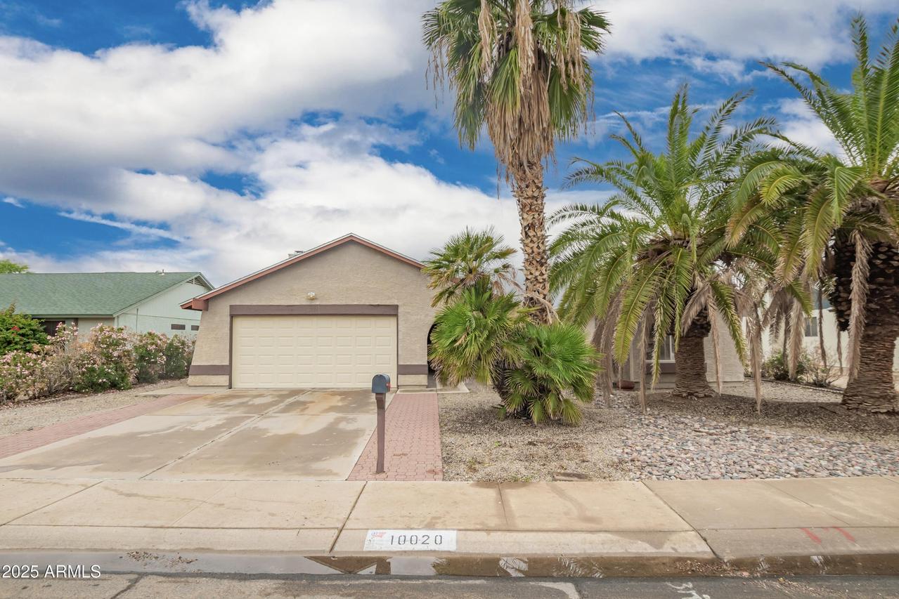 10020 N 65th Ave., Glendale, AZ 85302