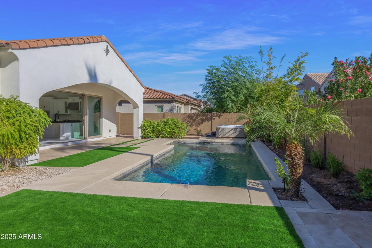 1555 W Sea Fog Dr., Gilbert, AZ 85233