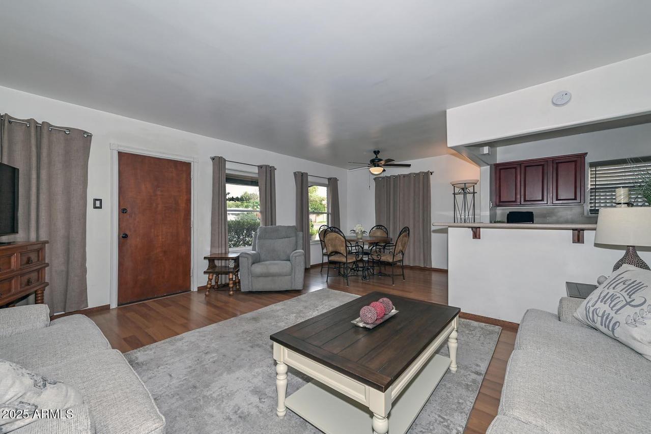 537 W Missouri Ave., Phoenix, AZ 85013