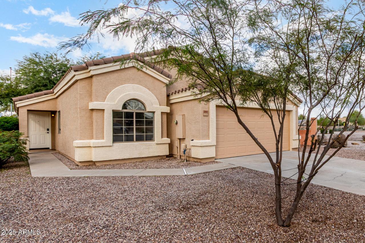 2097 N Pine Pl., Casa Grande, AZ 85122