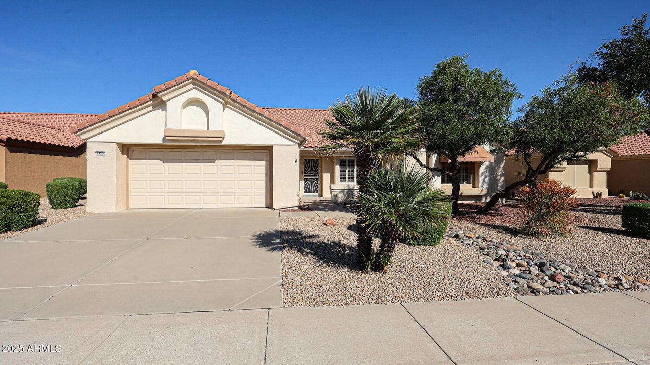 14204 W Wagon Wheel Dr., Sun City West, AZ 85375