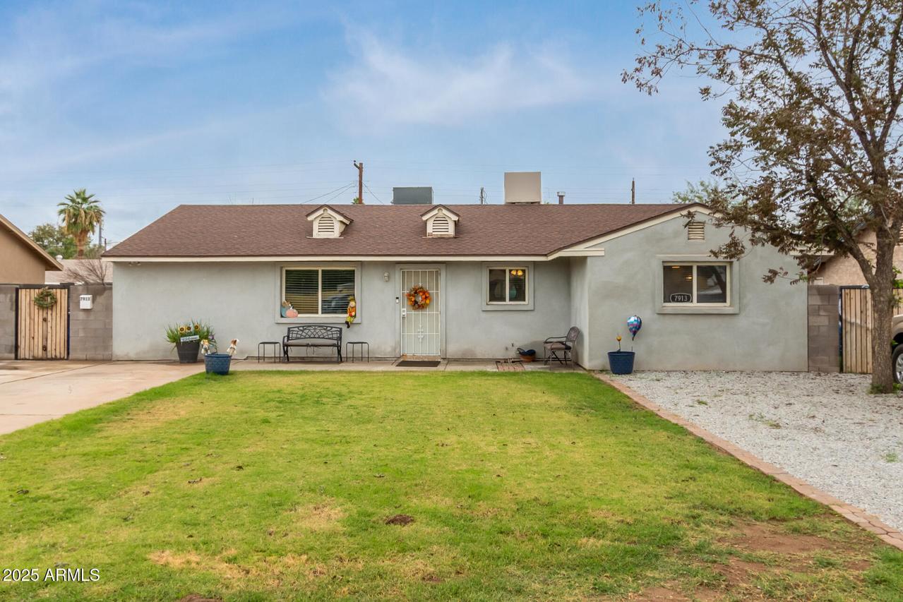7913 W Verde Ln., Phoenix, AZ 85033