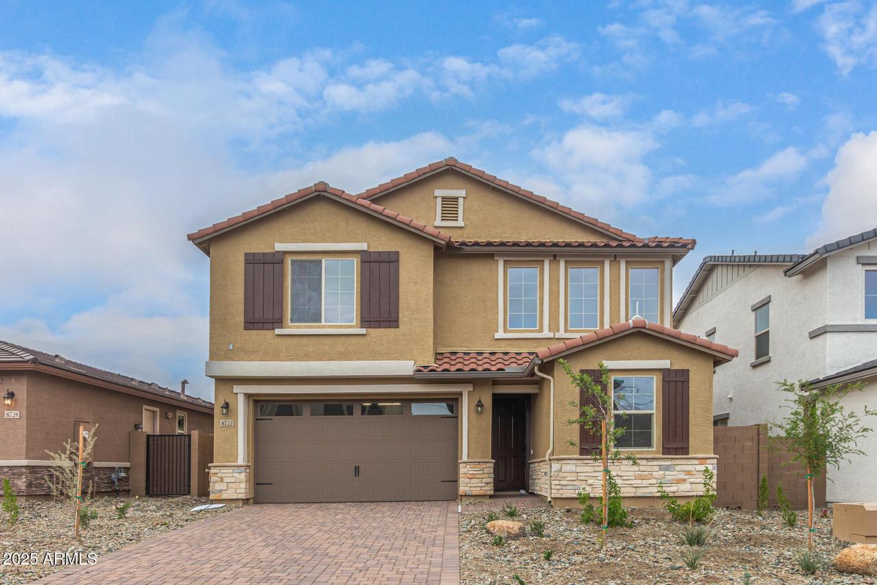 8722 S 170th Ave., Goodyear, AZ 85338