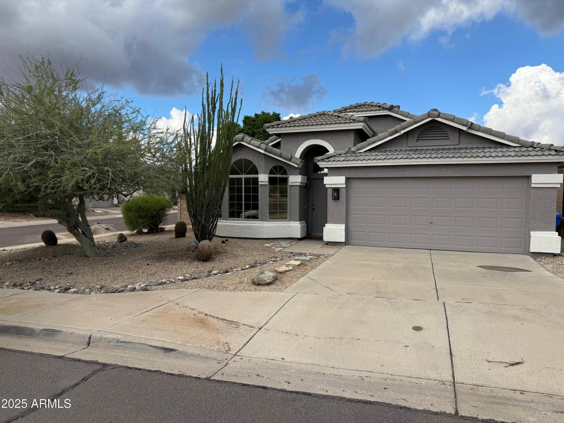 6426 W Prickly Pear Tr., Phoenix, AZ 85083