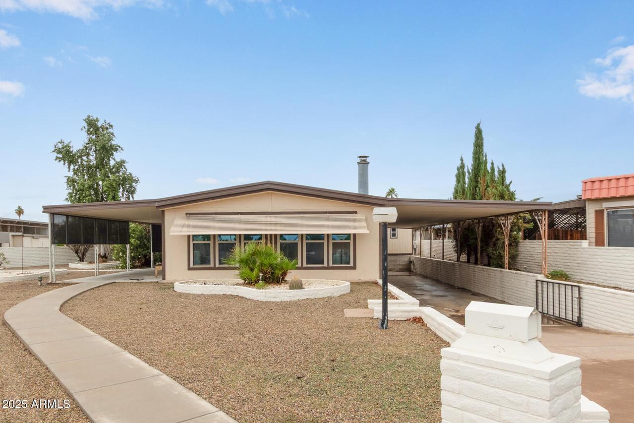 134 S 74th Pl., Mesa, AZ 85208