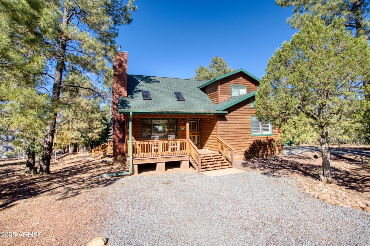 2526 Chiricahua Dr., Show Low, AZ 85901