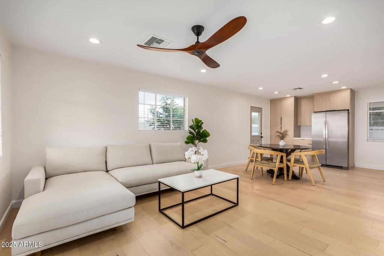 3441 N 21st Ave., Phoenix, AZ 85015