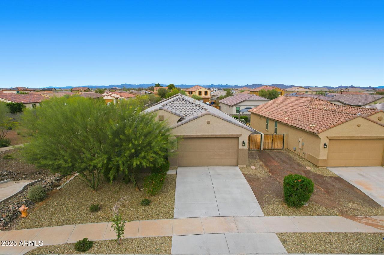 17594 W Country Club Ter., Surprise, AZ 85387