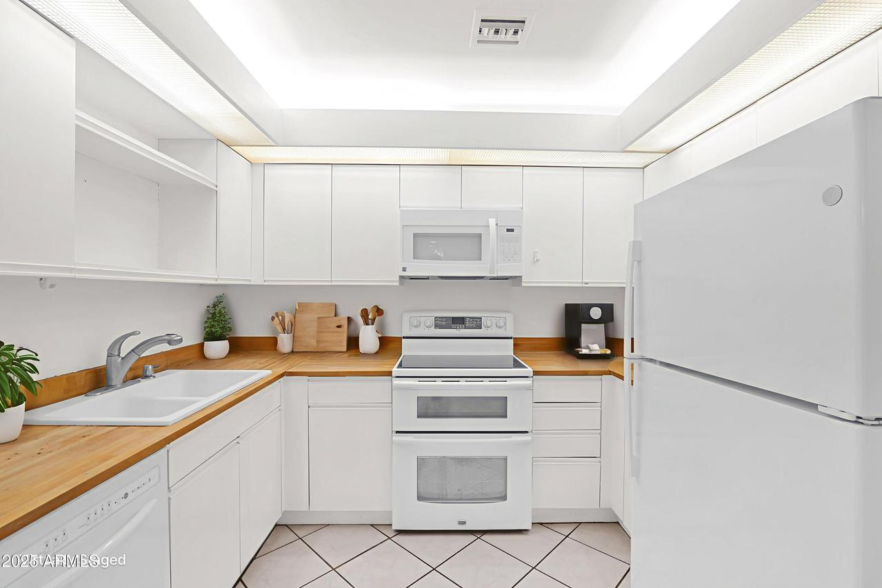 5035 N 10th Pl. #108, Phoenix, AZ 85014