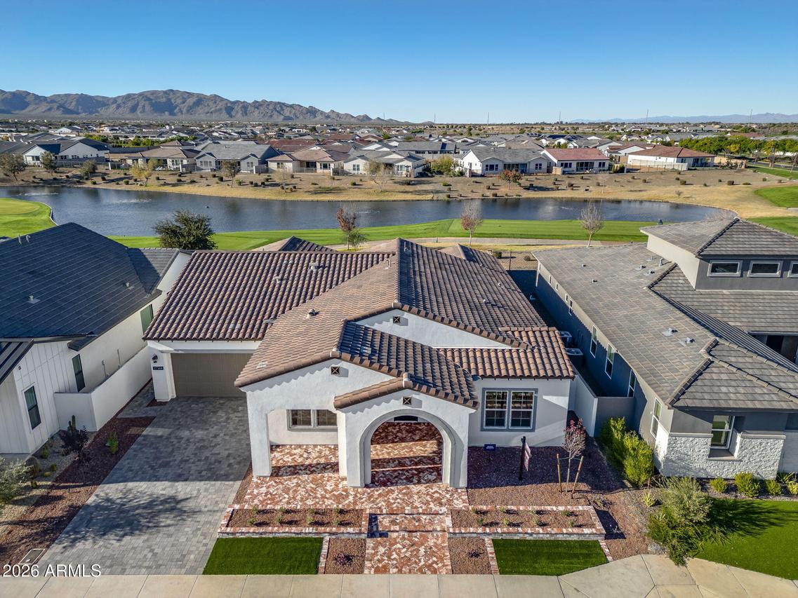 17568 W Crawfordsville Dr., Surprise, AZ 85388