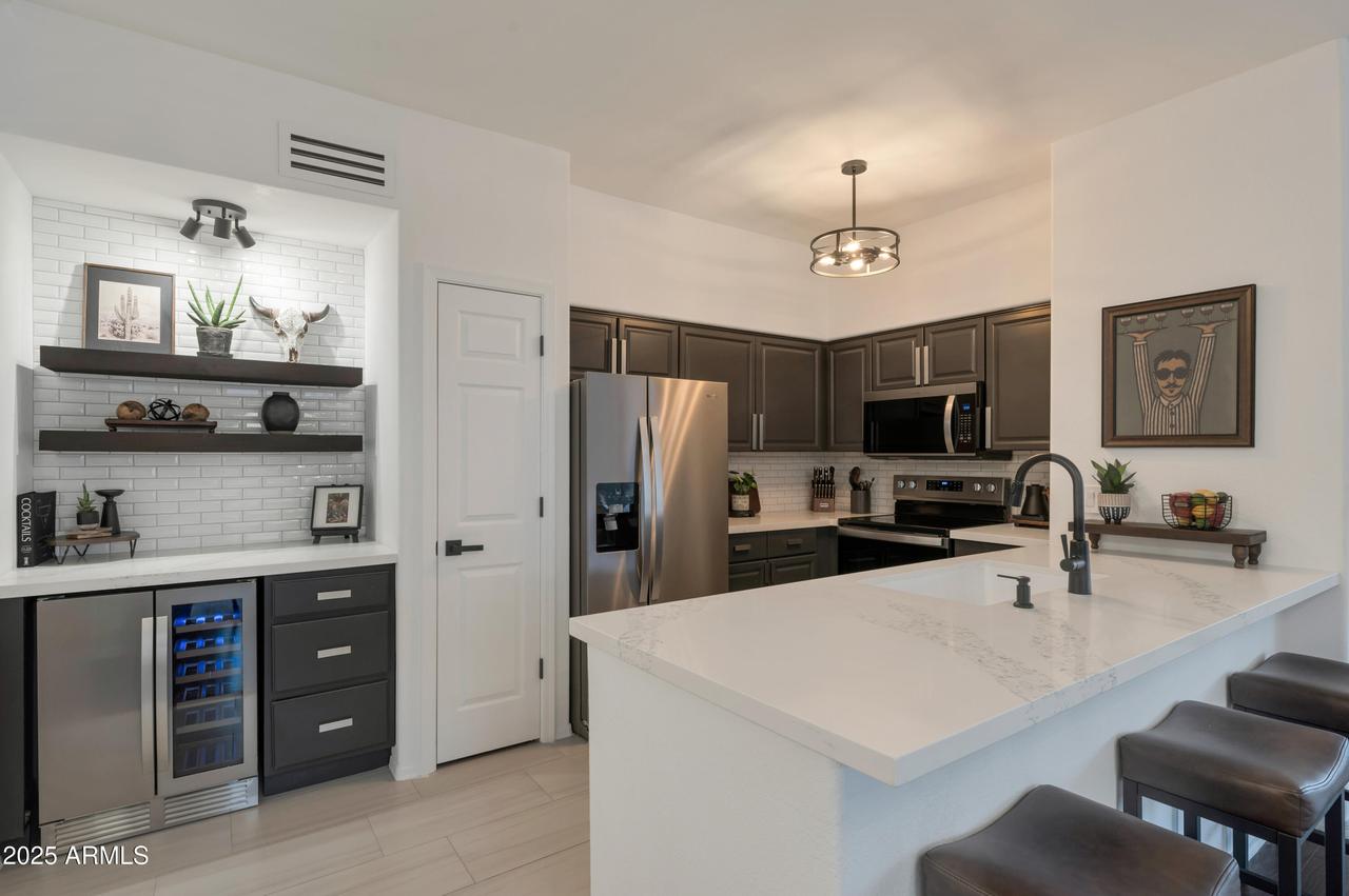 19777 N 76th St. #2150, Scottsdale, AZ 85255