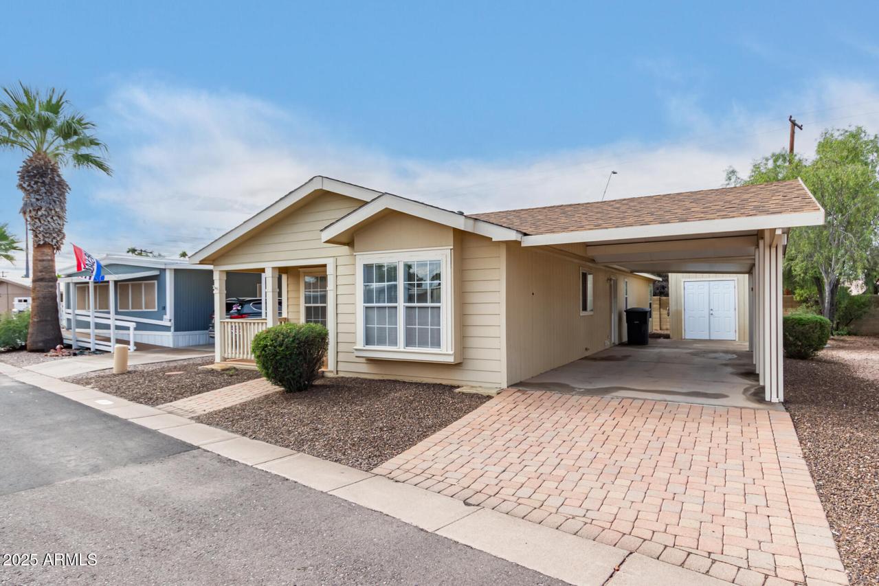 201 S Greenfield Rd. #17, Mesa, AZ 85206