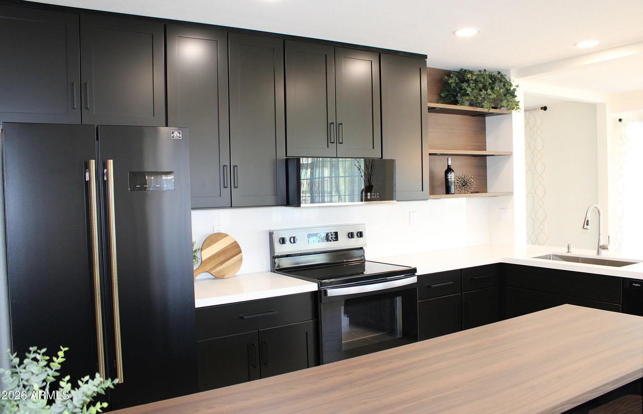 12542 W Parkwood Dr., Sun City West, AZ 85375