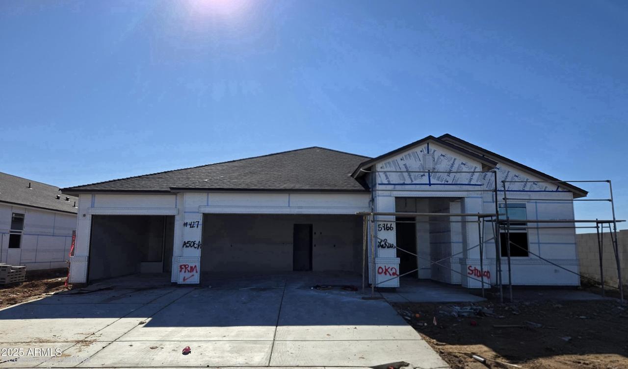 5699 E Rosina Dell Pl., San Tan Valley, AZ 85140