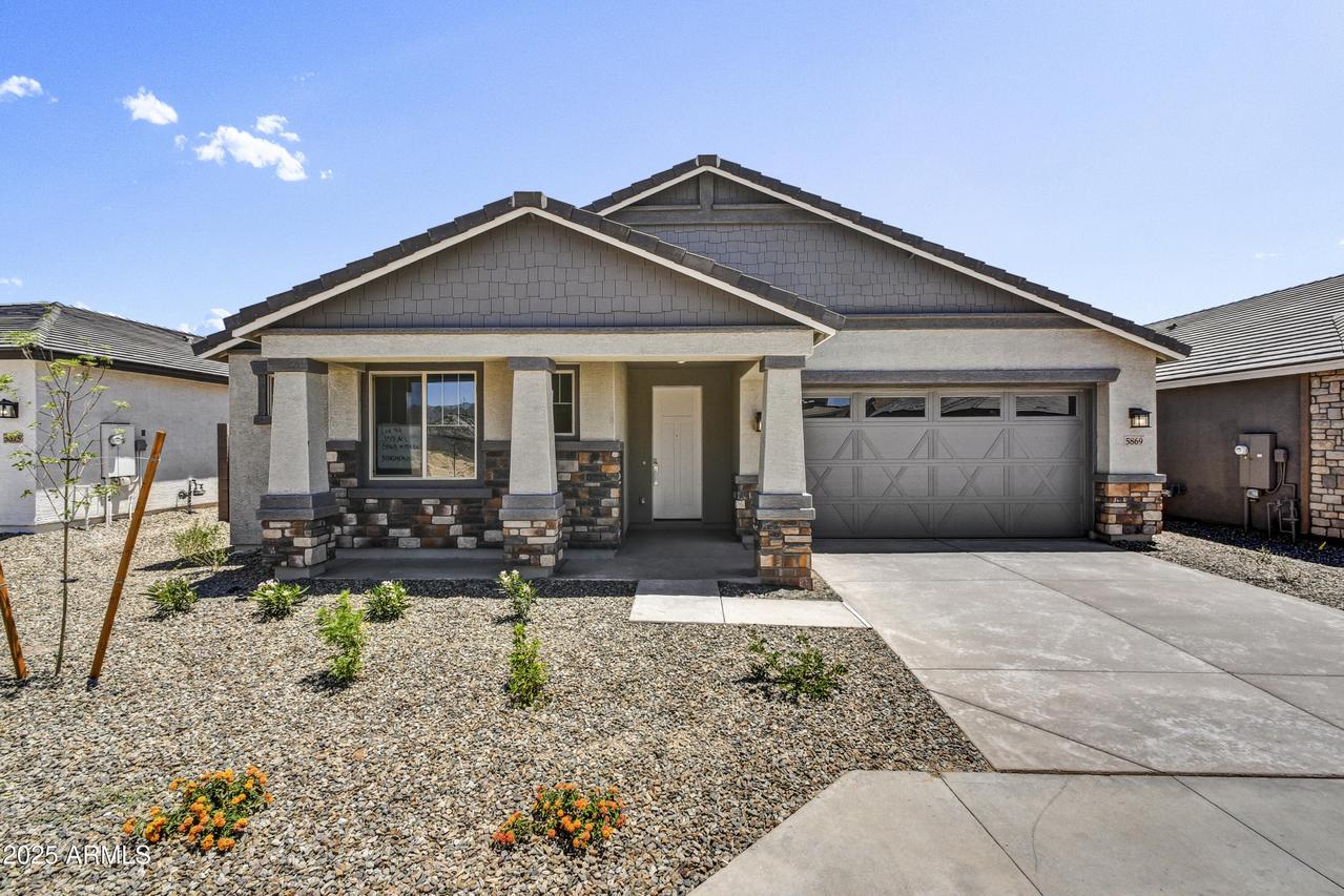 5869 N 193rd Dr., Litchfield Park, AZ 85340