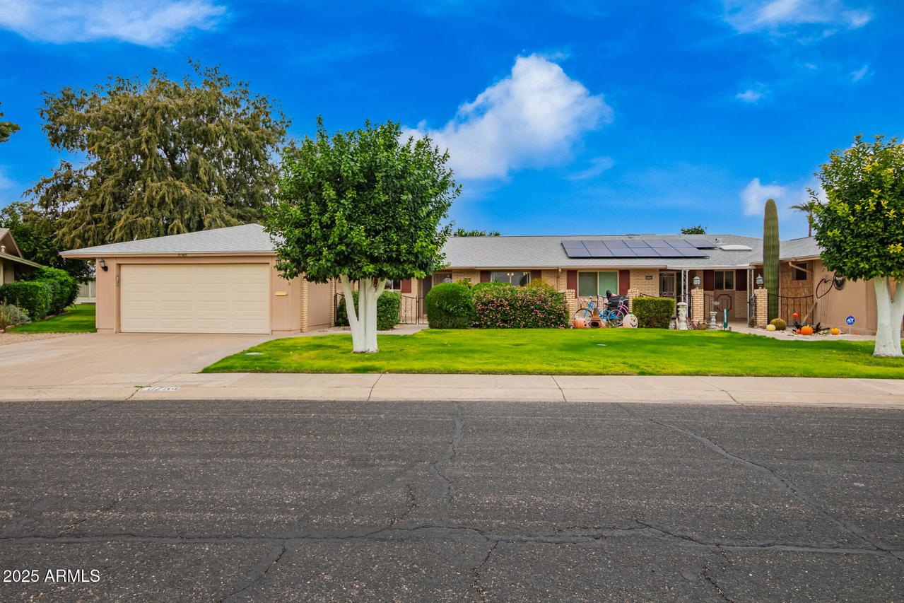 10764 W Cinnebar Ave., Sun City, AZ 85351