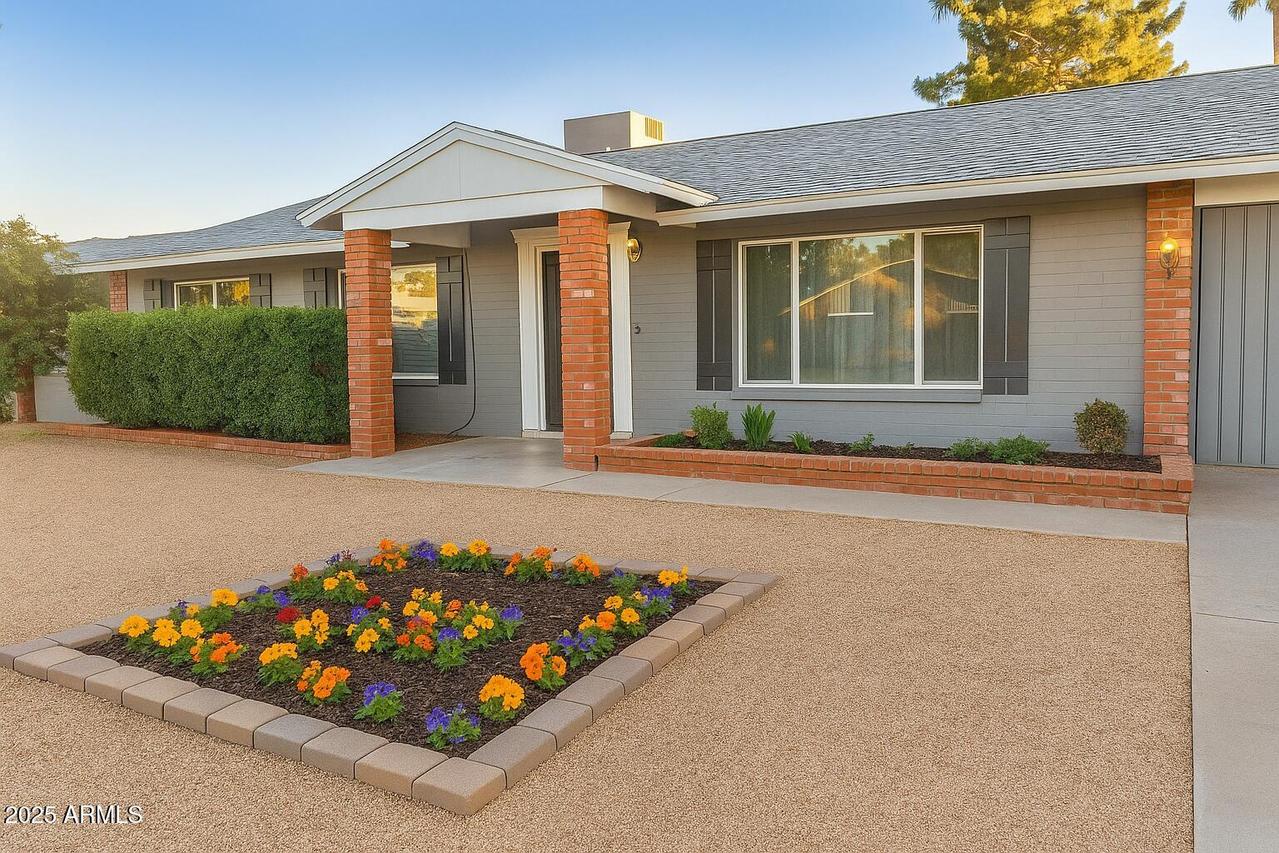 3425 W Crocus Dr., Phoenix, AZ 85053