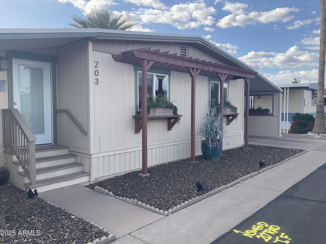 2175 W Southern Ave. #203, Apache Junction, AZ 85120