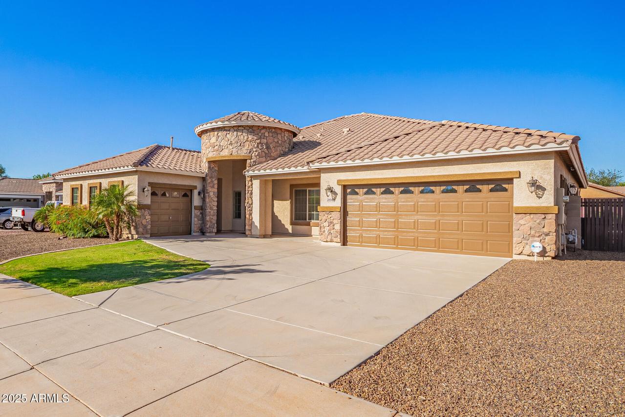 21942 E Rosa Rd., Queen Creek, AZ 85142