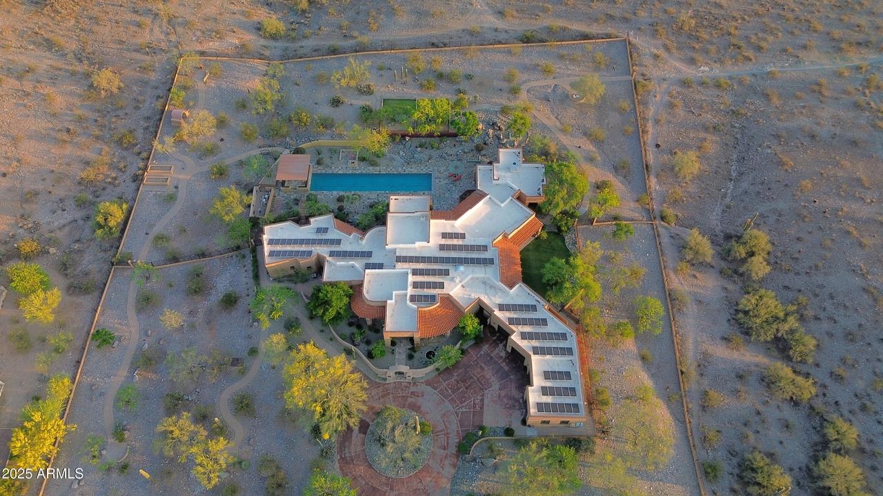 8903 N Arroya Grande Dr., Phoenix, AZ 85028