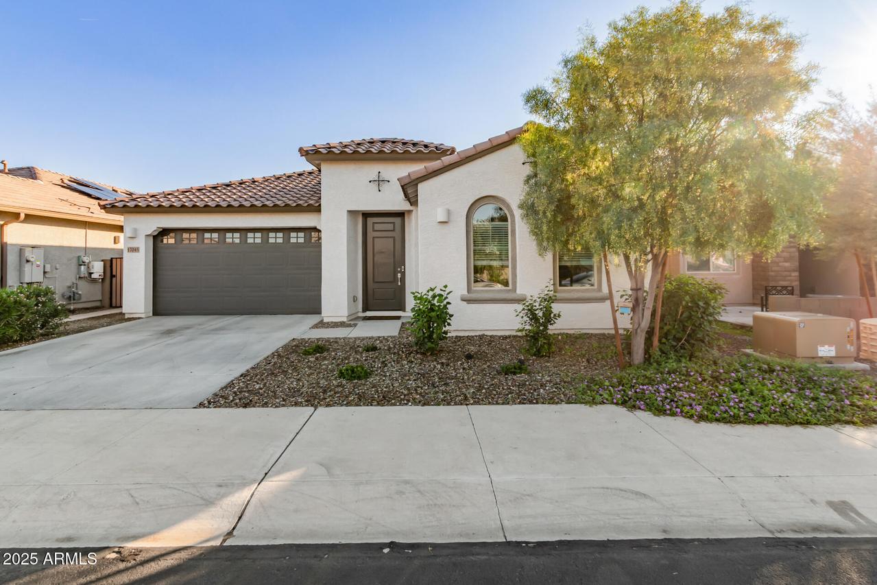 17045 W Echo Ln., Waddell, AZ 85355