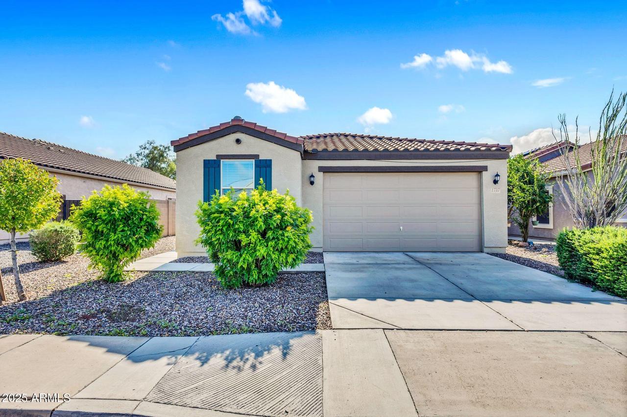 1737 E Desert Breeze Pl., Casa Grande, AZ 85122