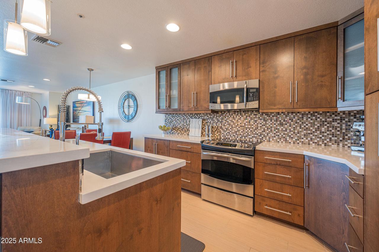 10080 E Mountainview Lake Dr. #258, Scottsdale, AZ 85258