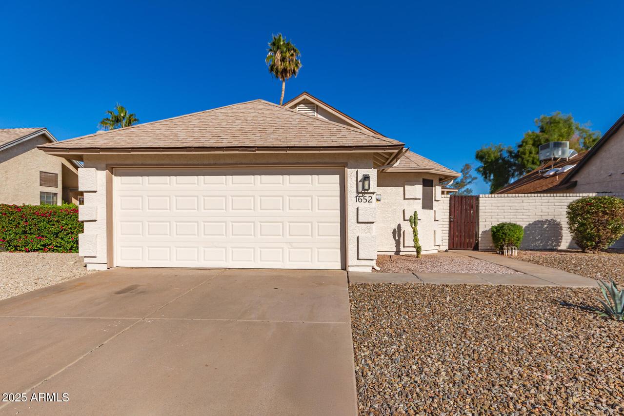1652 E Juanita Ave., Mesa, AZ 85204