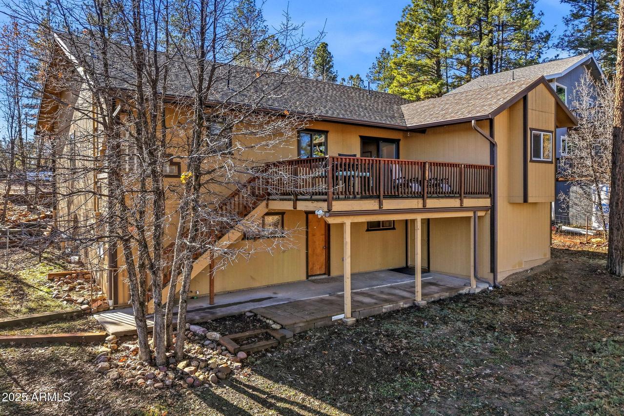 5518 Pine Dr., Pinedale, AZ 85934