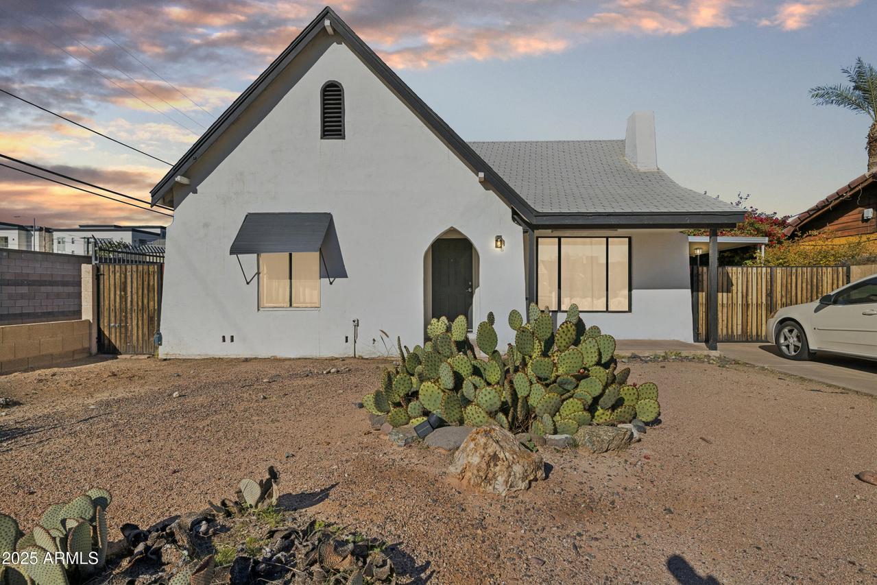 1614 E Roma Ave., Phoenix, AZ 85016