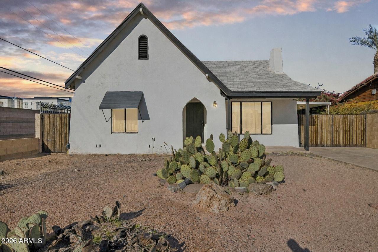 1614 E Roma Ave., Phoenix, AZ 85016