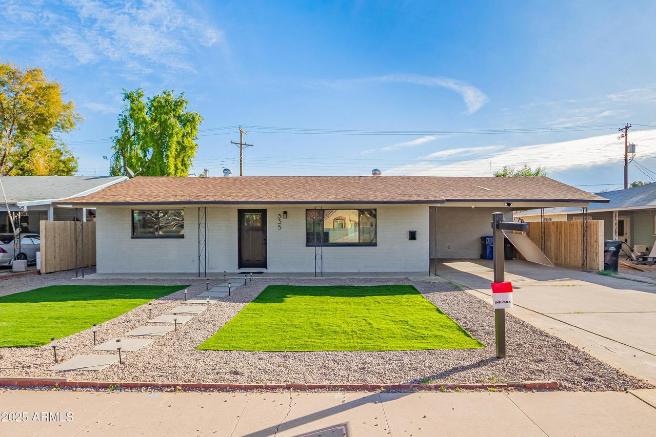 335 S Harris Dr., Mesa, AZ 85204