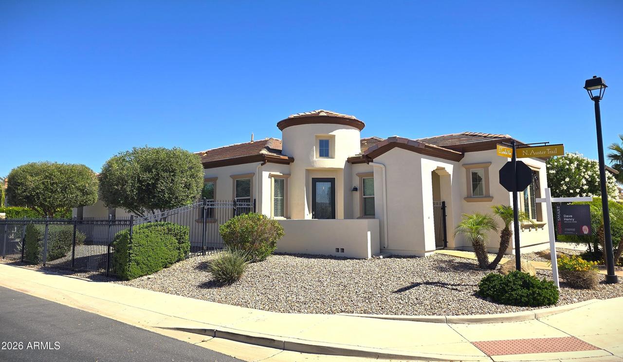 40 E Camellia Way, Queen Creek, AZ 85140