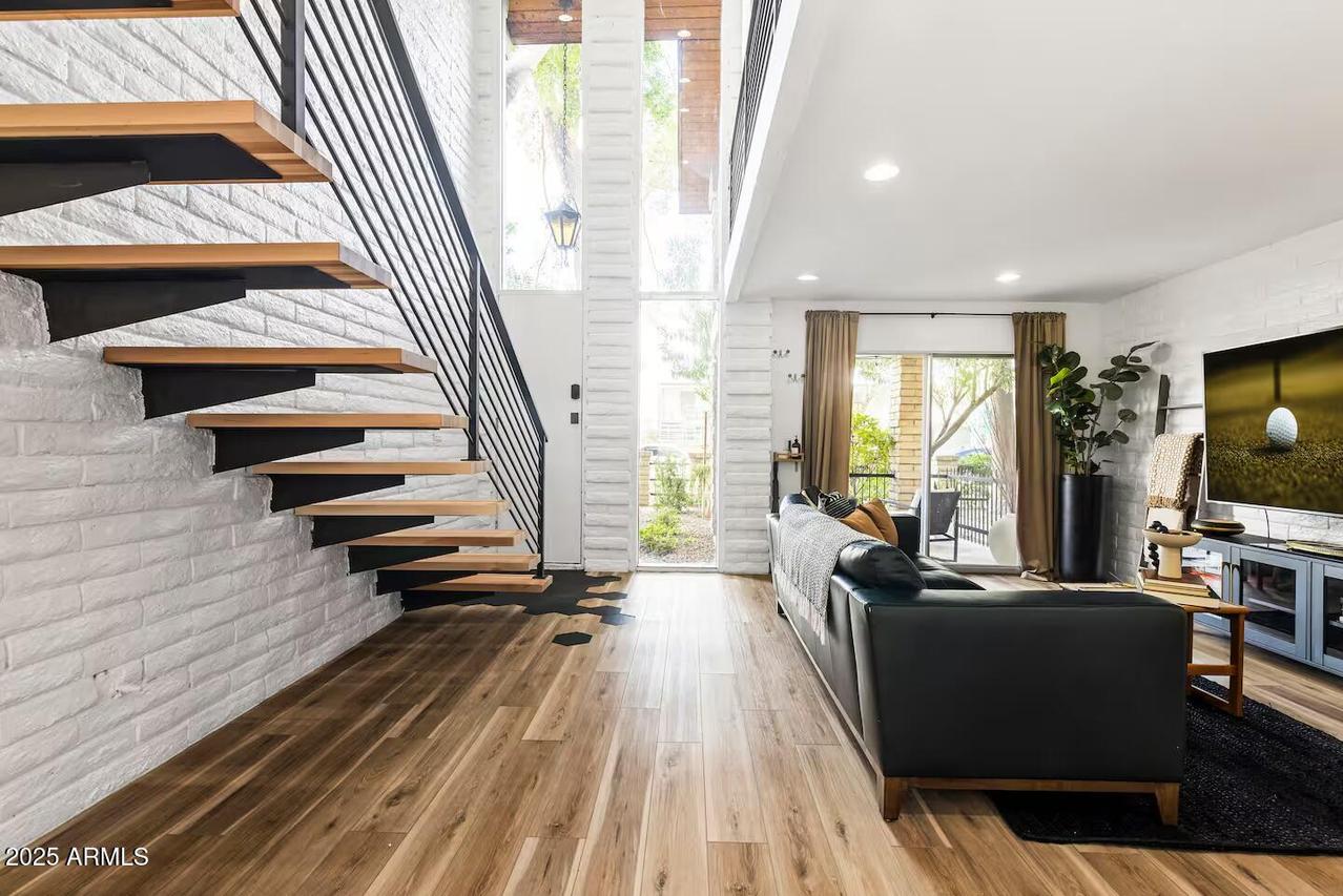 6925 E 4th St. #5, Scottsdale, AZ 85251