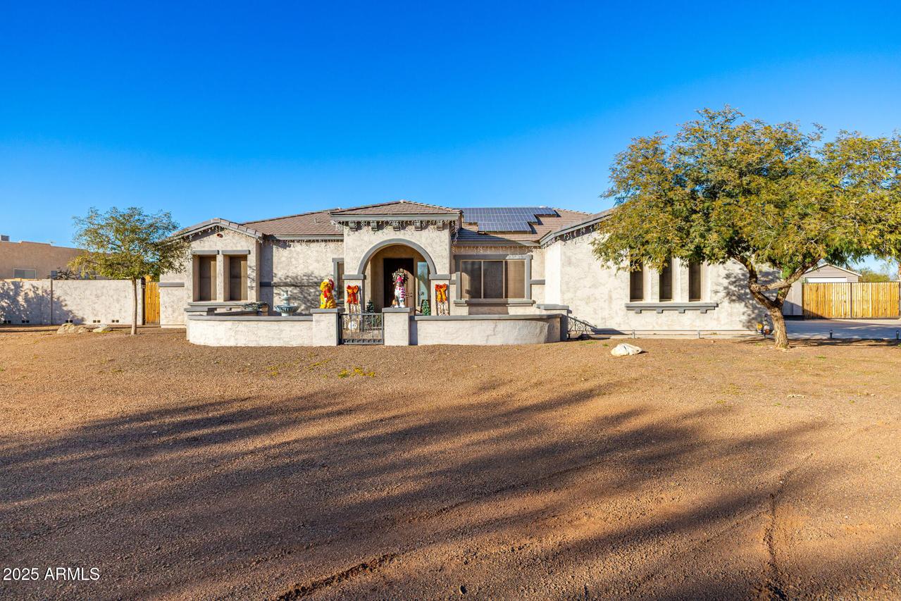 23024 W Sierra Ridge Way, Wittmann, AZ 85361