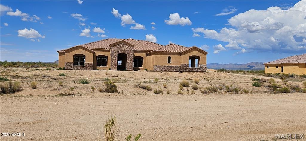 12371 E Old Mule Dr., Kingman, AZ 86401