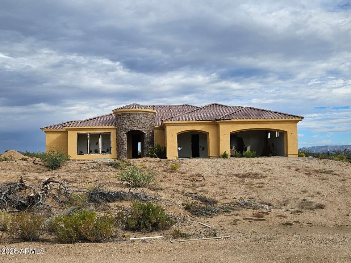 12389 E Old Mule Dr., Kingman, AZ 86401