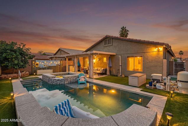 New Homes For Sale This Week That Attend Walker Butte K-8: November 21st to November 27th