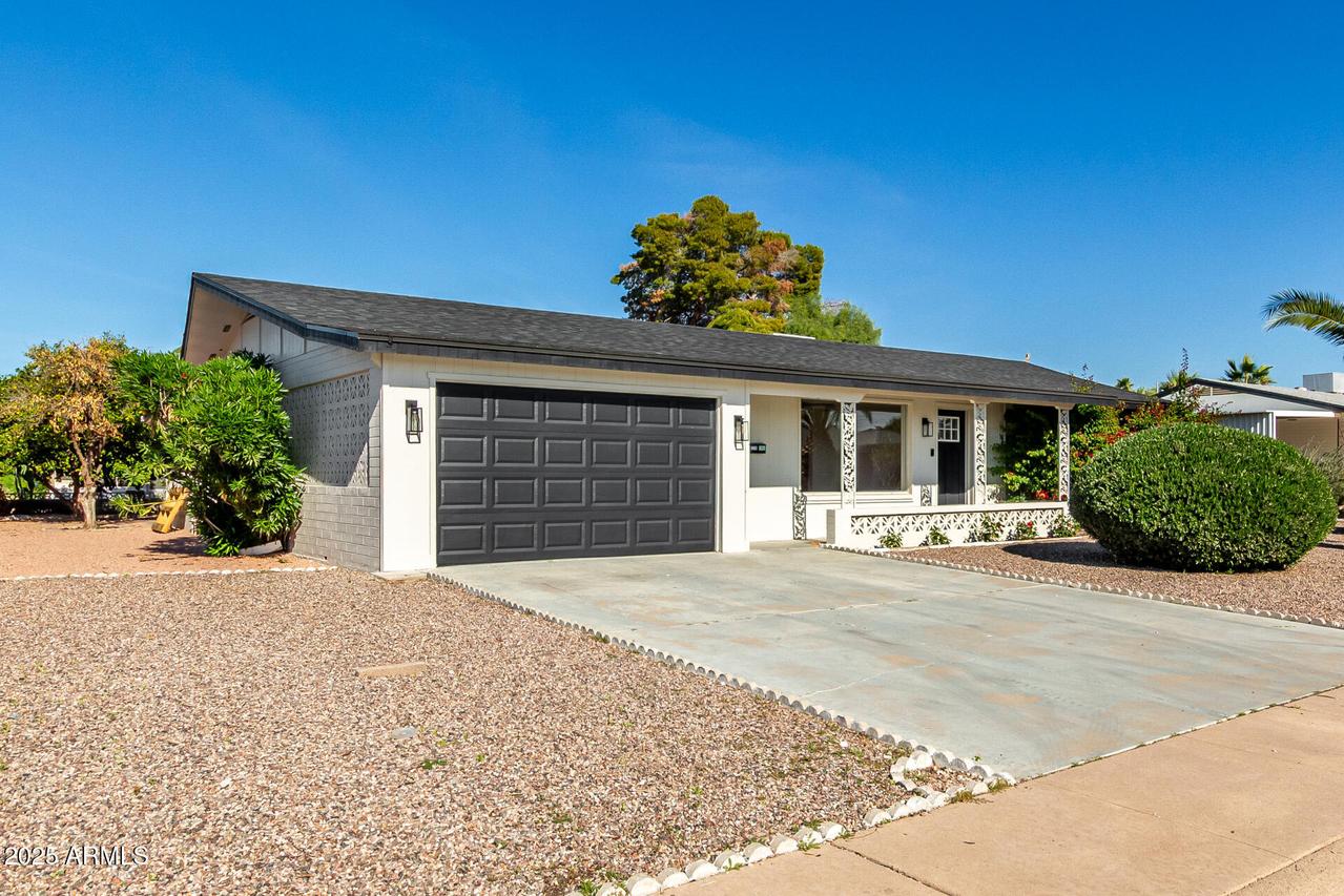 5228 E Des Moines St., Mesa, AZ 85205