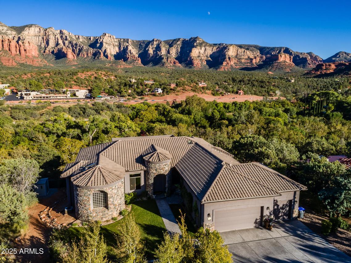 110 Sugarloaf Dr., Sedona, AZ 86336