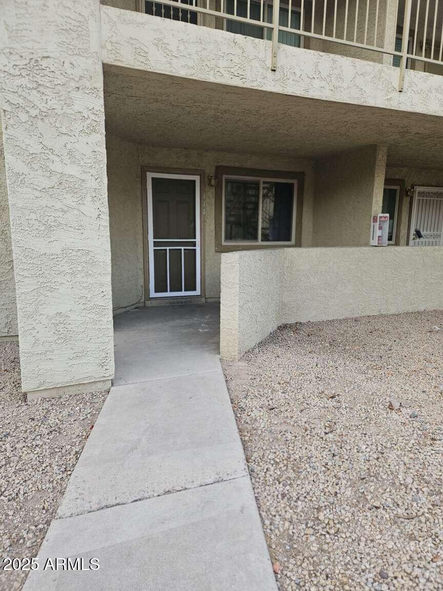 2220 W Dora St. #114, Mesa, AZ 85201
