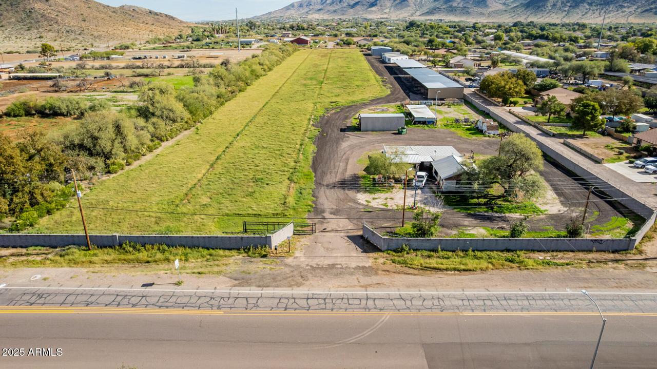 11821 S 51st Ave., Laveen, AZ 85339