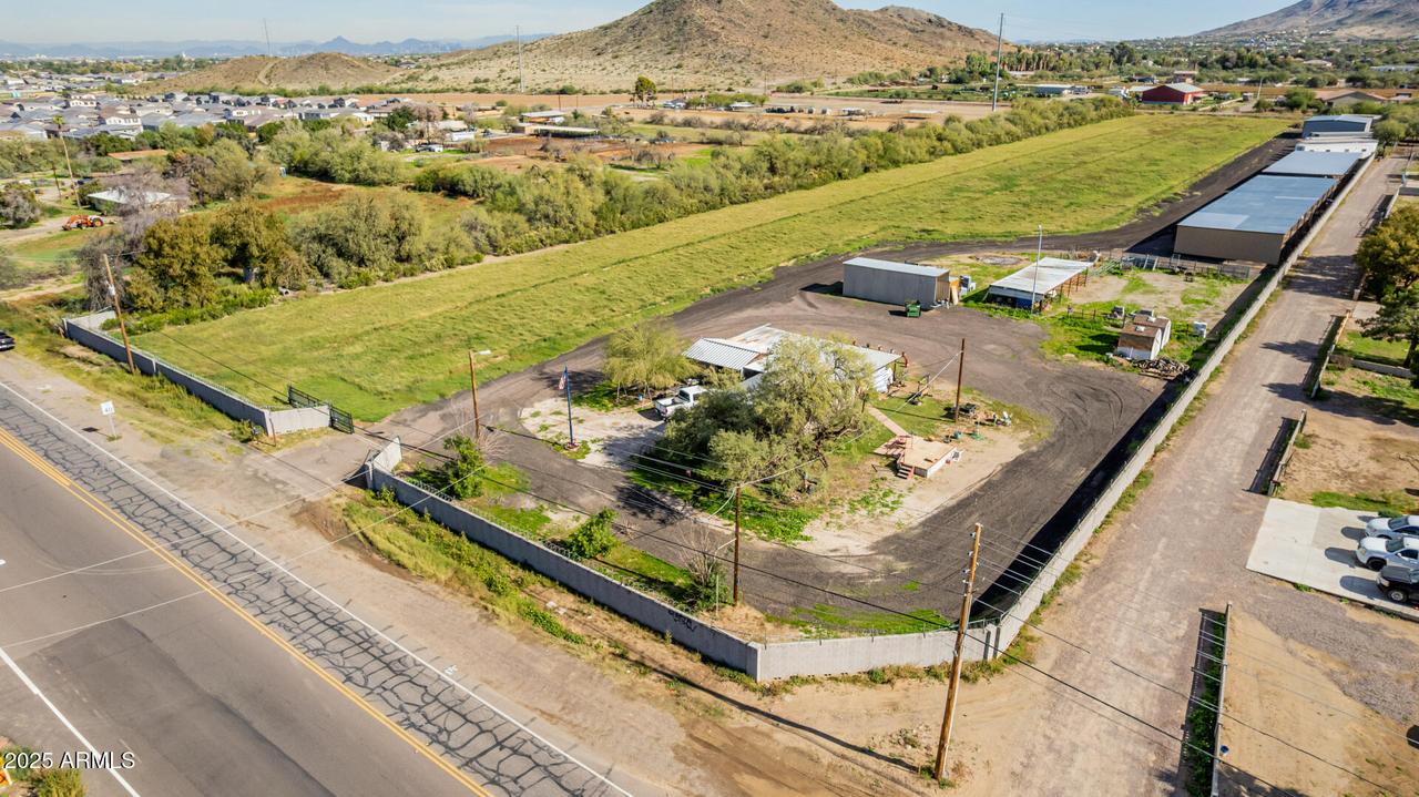 11821 S 51st Ave., Laveen, AZ 85339