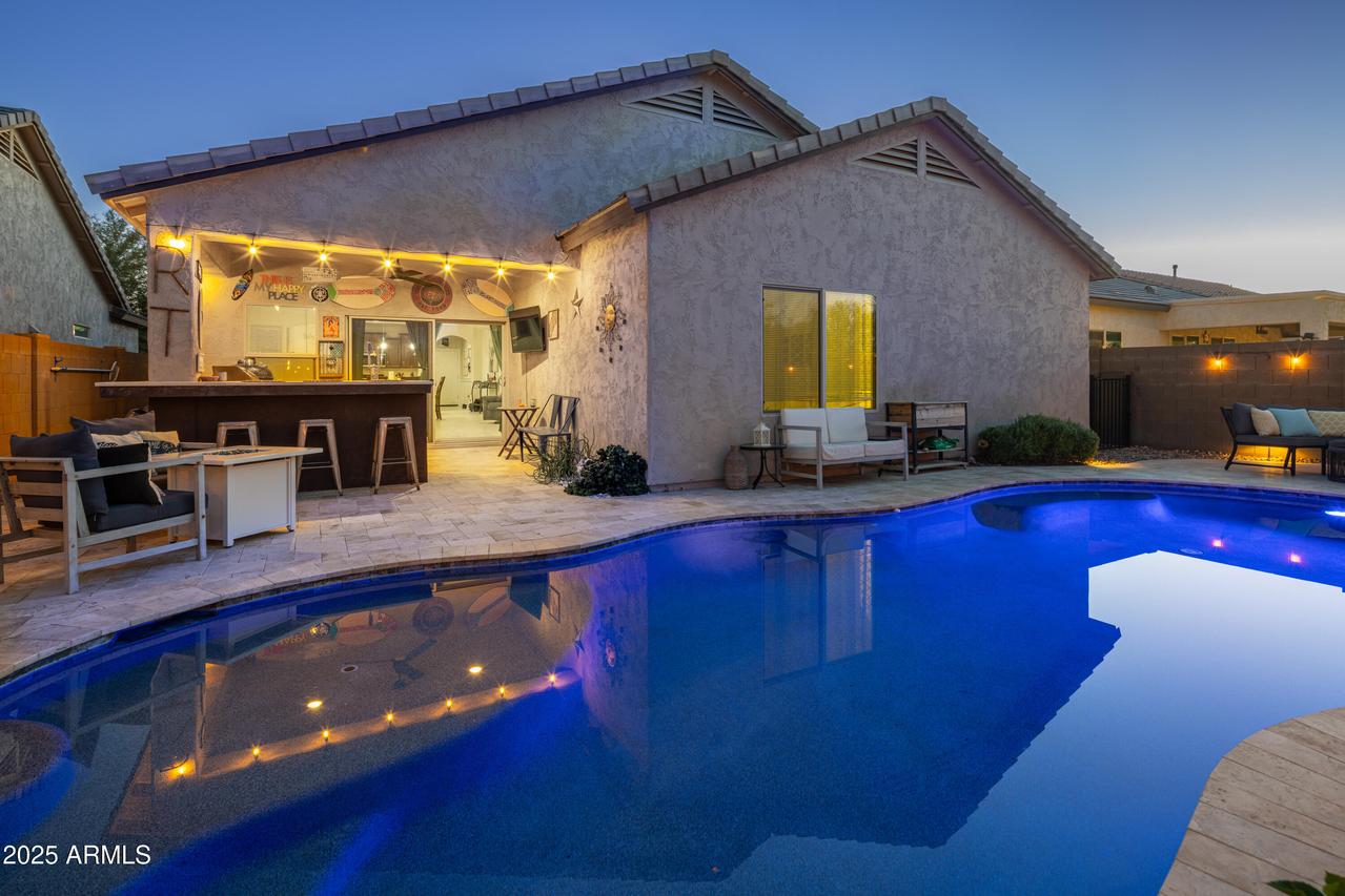 6638 W Sonoma Way, Florence, AZ 85132