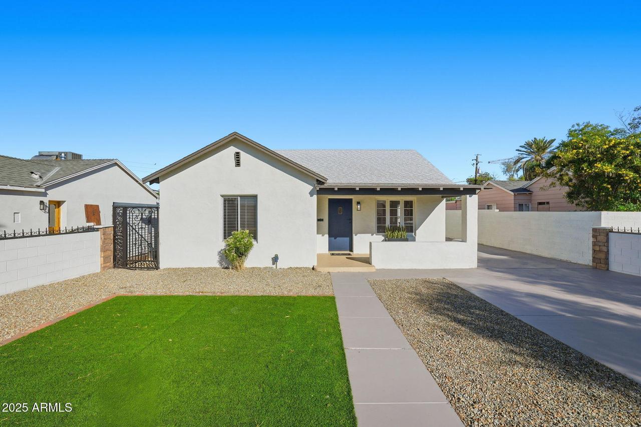 1430 E Diamond St., Phoenix, AZ 85006