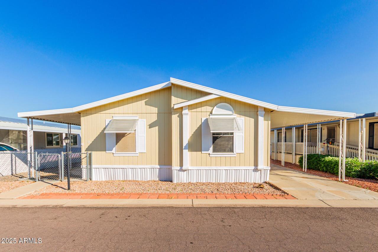 10955 N 79th Ave. #33, Peoria, AZ 85345