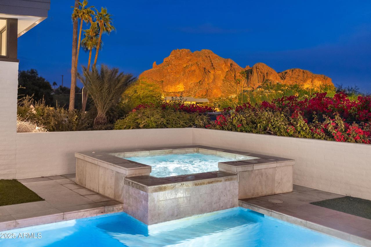 4218 E Palo Verde Dr., Phoenix, AZ 85018